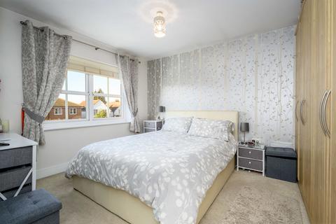 undefined, Kings Gate, Addlestone KT15
