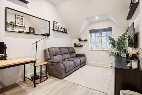 undefined, Commercial Road, Poole BH14