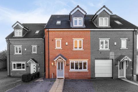 undefined, Brookroyd View, Birstall, Batley, WF17