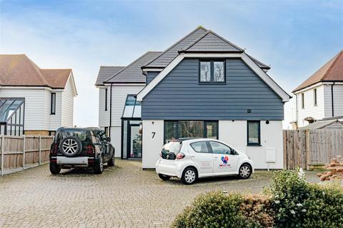 5 bedroom detached house for sale, Foreland Heights, Ramsgate