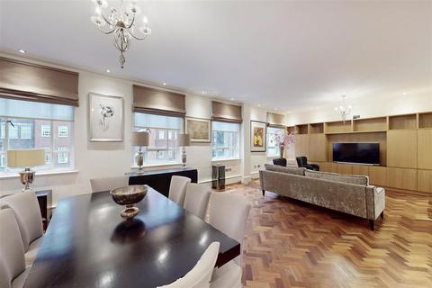 undefined, GROSVENOR SQUARE, London, W1K