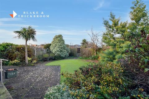 undefined, Kents Avenue, Holland-on-Sea