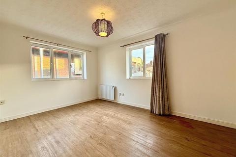 undefined, Trafalgar Court, Great Yarmouth