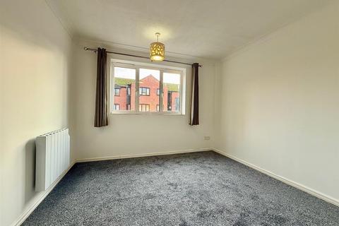 undefined, Trafalgar Court, Great Yarmouth