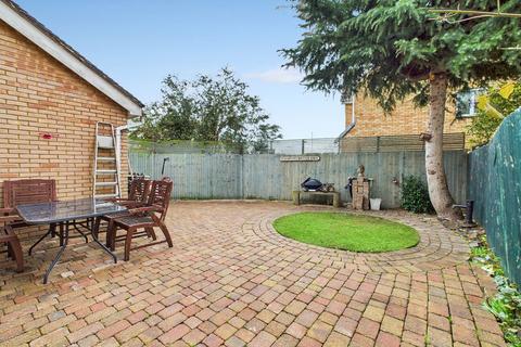 undefined, Willowherb Close, Chatham