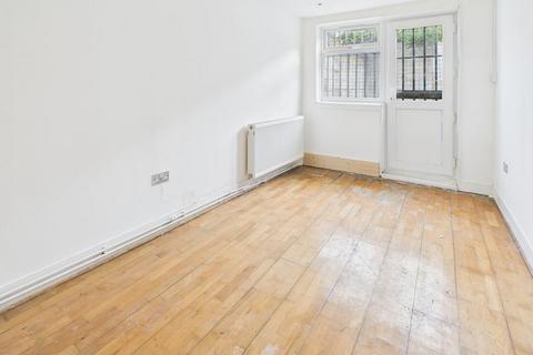 undefined, Barking Road, London