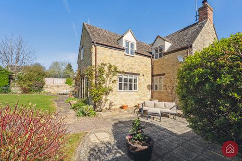 3 bedroom property for sale, Bell Lane, Witney OX29
