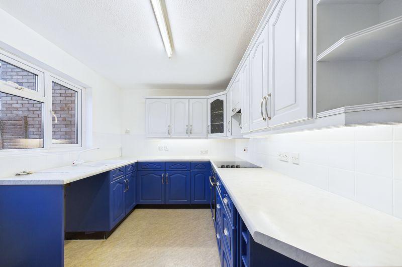 Kitchen side