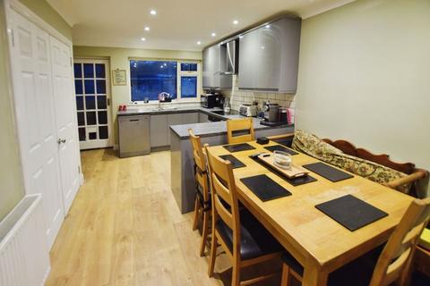 3 bedroom terraced house for sale, Cornwallis Close, Bromham Village, Bedfordshire