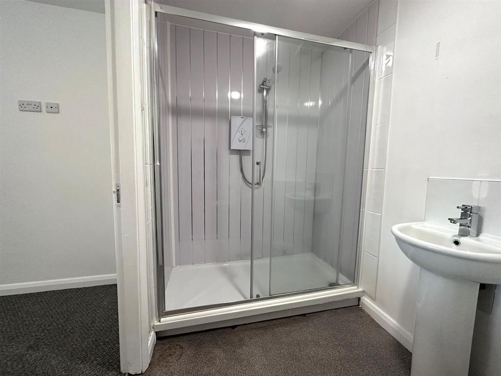 Bath pic 2.jpg
