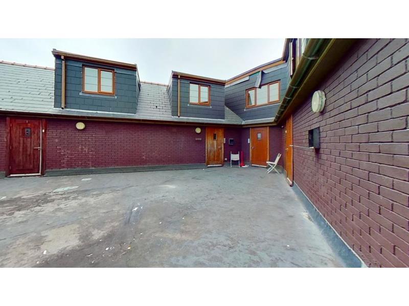 1491 img 2785307 5 a1