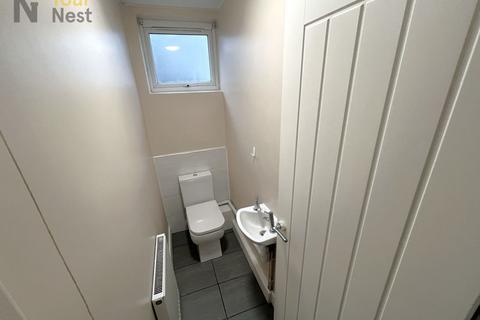 undefined, Foxhill Court, Headingley, LS16 5PL