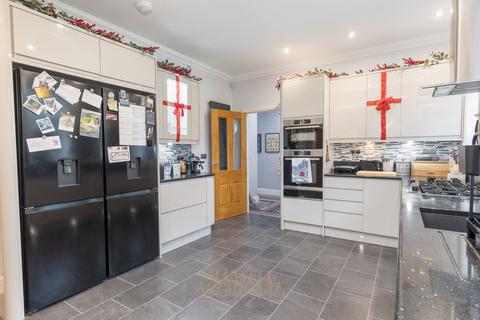 undefined, Felcourt Road, East Grinstead RH19