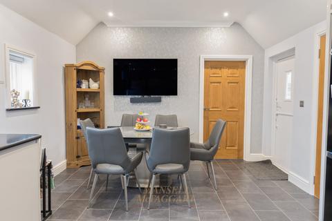 undefined, Felcourt Road, East Grinstead RH19