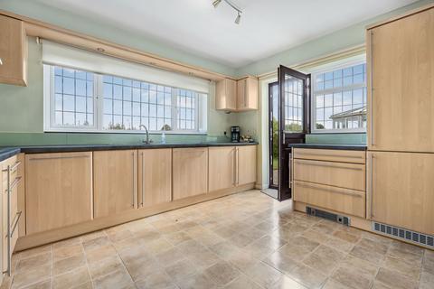 4 bedroom detached house for sale, High Cross Lane, Dunmow CM6