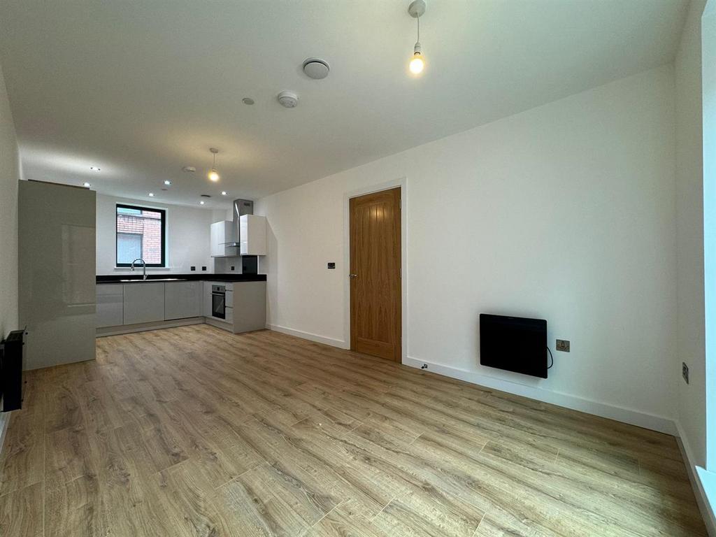 Living room pic 1.jpeg