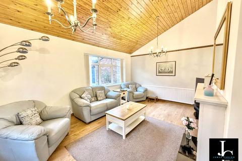 3 bedroom detached house for sale, Duxmore Way, Telford TF4