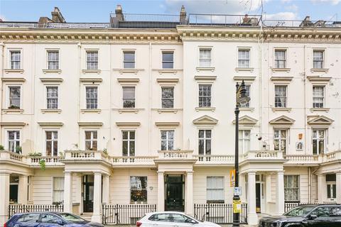St. George's Square, Pimlico, London, SW1V