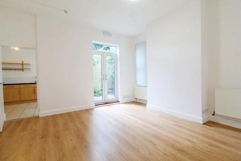 undefined, Private Road, Mapperley, Nottingham, NG3 5FQ