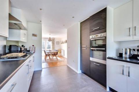undefined, Bradstone Drive, Mapperley, Nottingham, NG3 5SY