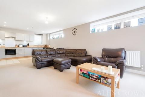 3 bedroom apartment to rent, Labyrinth Tower, Dalston Square, Hackney