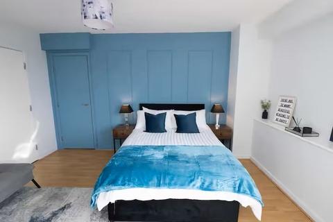 Studio to rent, Brindley House, Birmingham B3