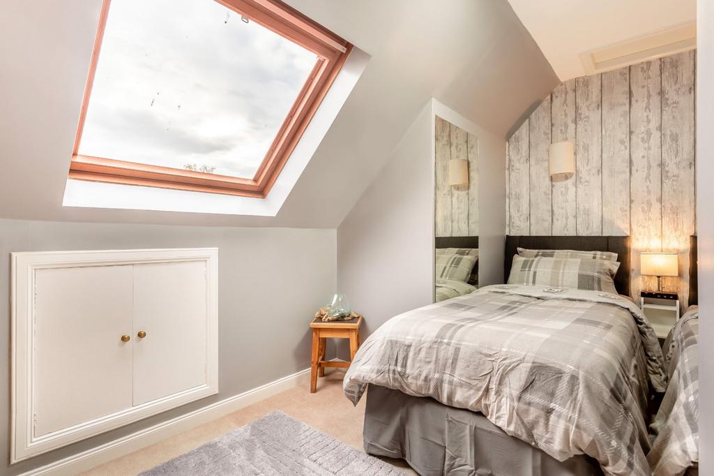 7a Bath Street