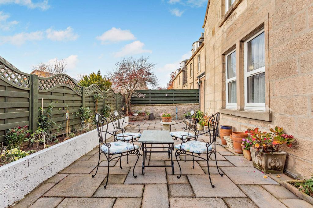 7a Bath Street