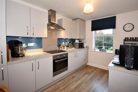 undefined, Stawell Close, Bishops Lydeard, Taunton