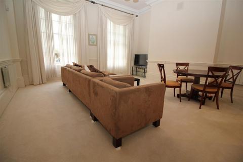 undefined, The Parade, Leamington Spa