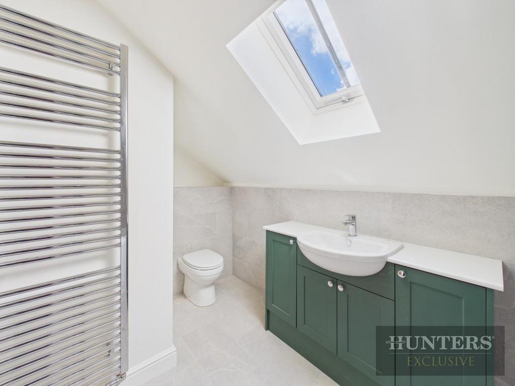 CAM05316 G0-PR0200-STILL007.jpg