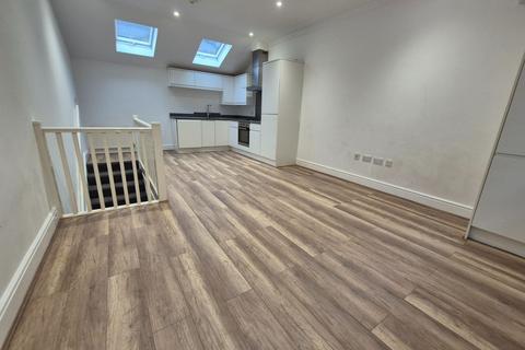 undefined, Jhumat Place, Ilford, Essex, IG1 2BB, UK