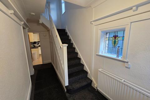 undefined, Aireville Grove, Shipley, BD18