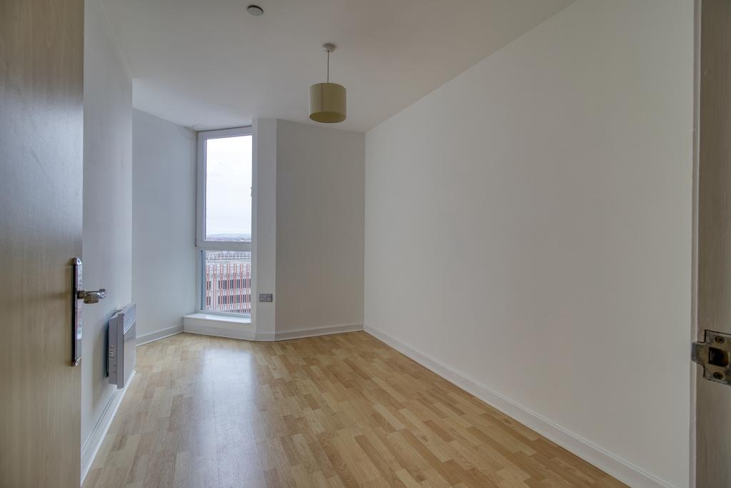Bedroom Two - Ewe Move Swindon South