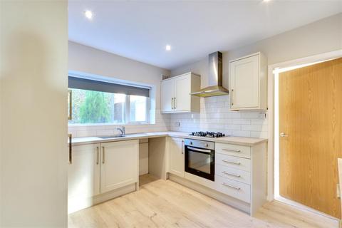 4 bedroom house for sale, Barwell Drive, Nottingham