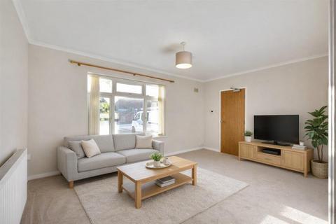 4 bedroom house for sale, Barwell Drive, Nottingham