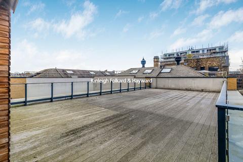2 bedroom flat to rent, Wharf Road, London, N1