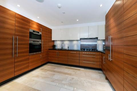 3 bedroom apartment to rent, Lancelot Place, SW7