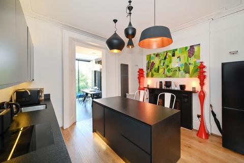 undefined, Lansdowne Crescent, W11