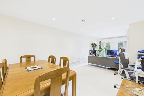 undefined, Comptons Lane, Horsham RH13