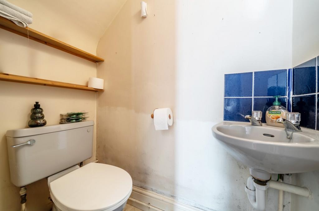 1388620-10-693966f405c3b