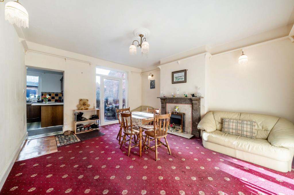 1388620-9-693966e42902f