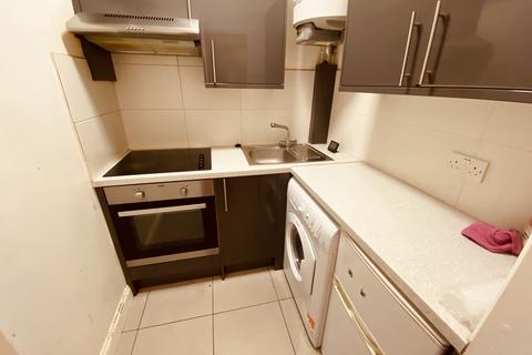 undefined, Queens Avenue, London N10