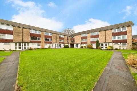 undefined, York Close, Horsham RH13