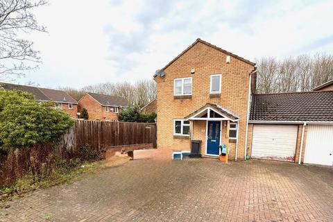 17 Meares Drive, Shaw, Swindon, Wiltshire, SN5 5RJ