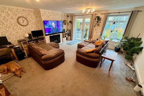 4 bedroom detached house for sale, 17 Meares Drive, Shaw, Swindon, Wiltshire, SN5 5RJ