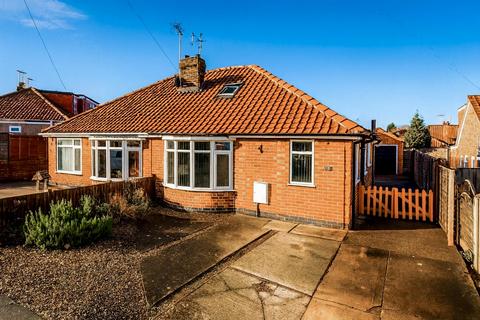 3 bedroom semi-detached bungalow for sale, Shallowdale Grove, Osbaldwick, York