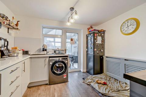 undefined, Dove Croft, New Ollerton, Newark, NG22