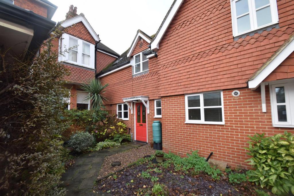 16 E Grassington Mews .JPG