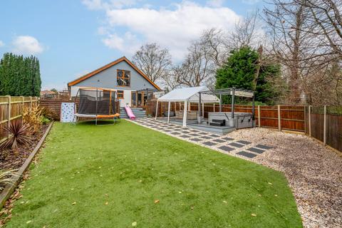 undefined, Chestnut Avenue, Oulton Broad